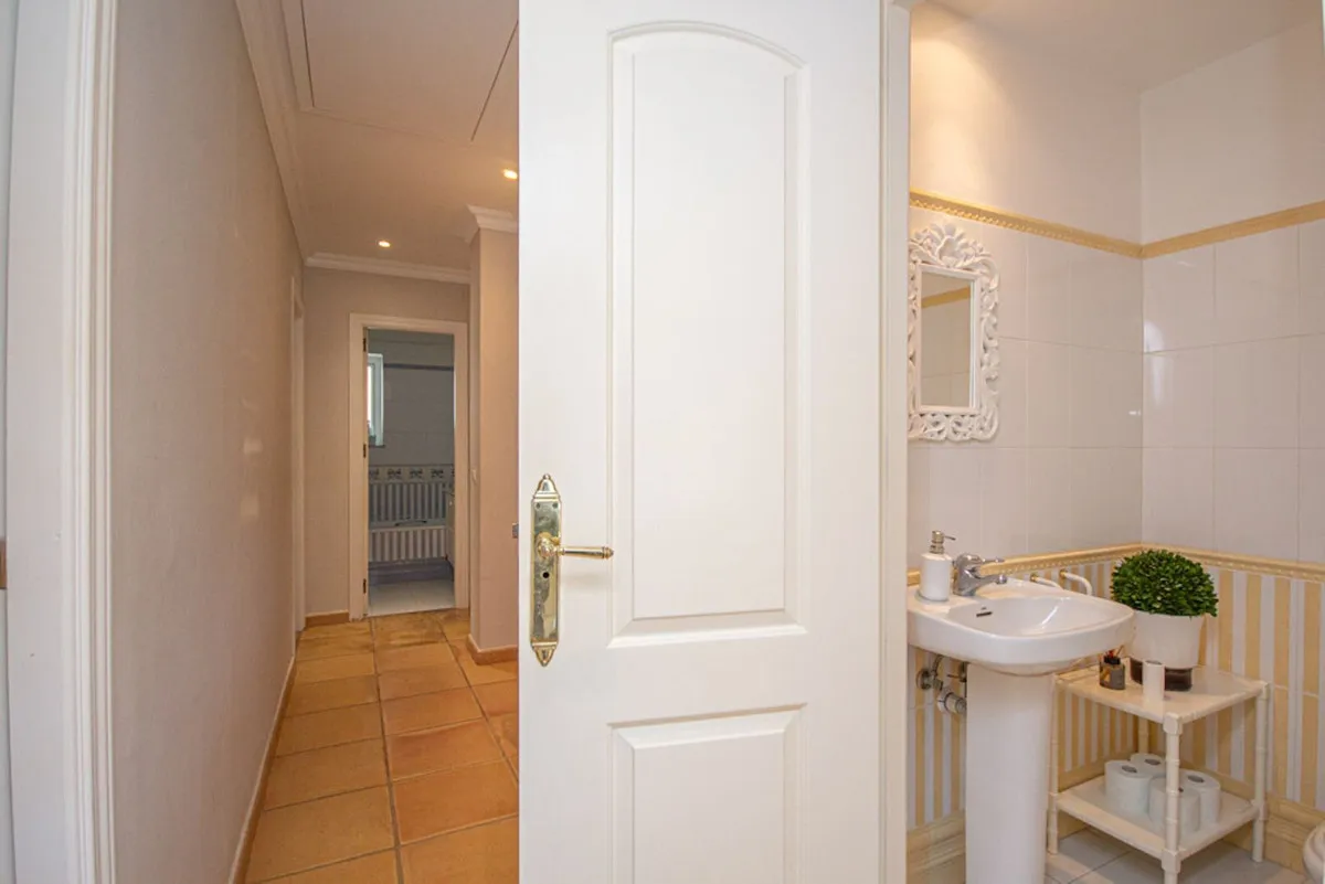 64660c46-1575-417c-ae78-e35e44251b81