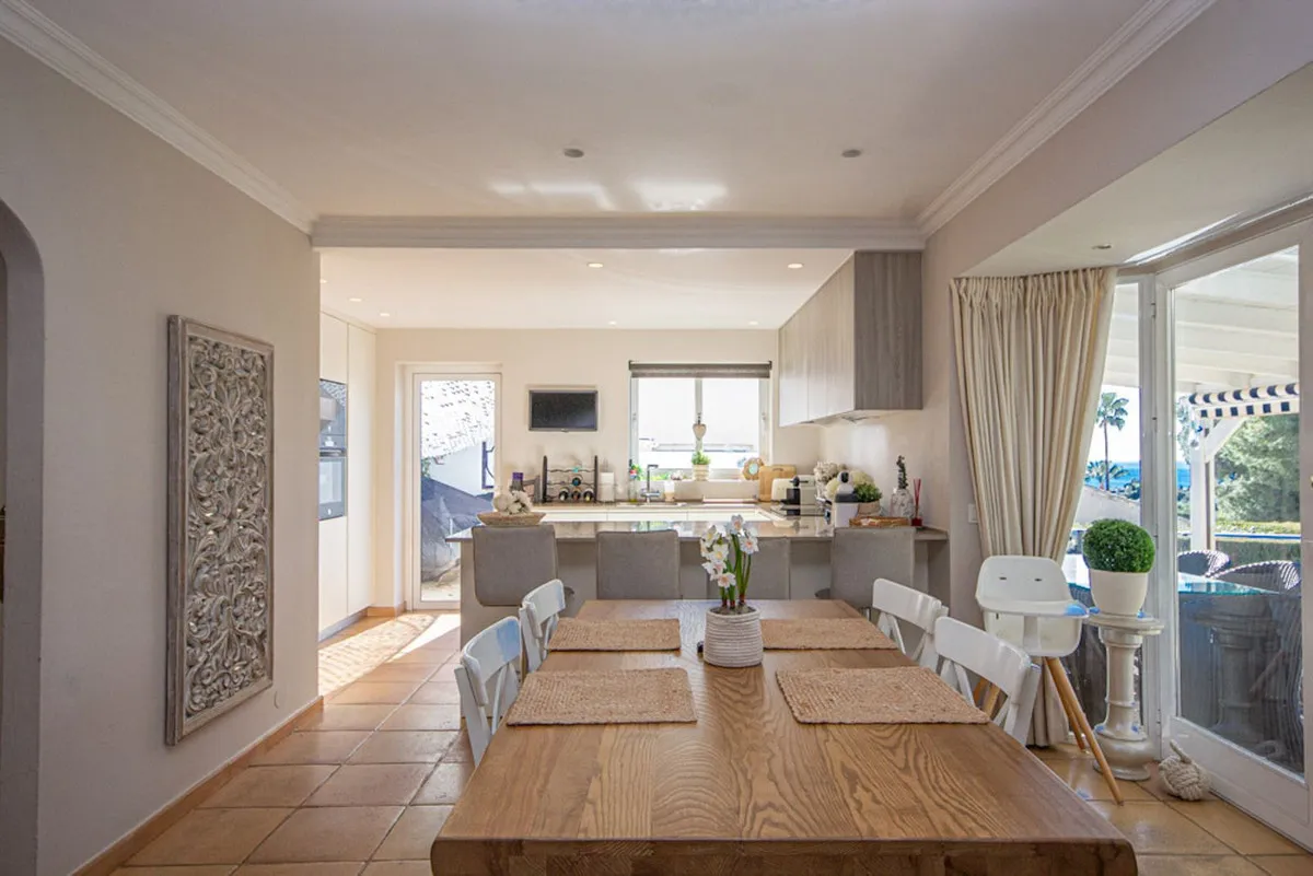 75a56e8a-9eee-497f-9004-6997985dbd95