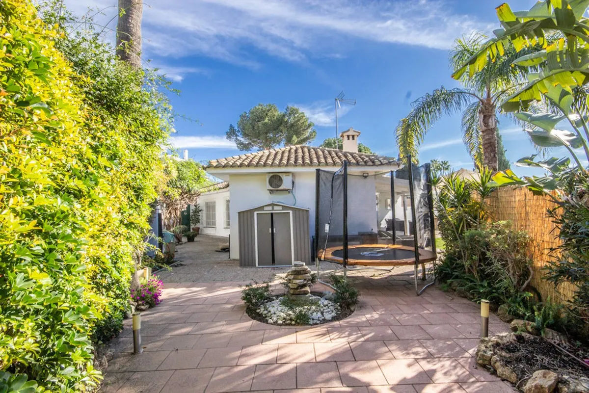 9b5686ce-3b1c-4b6f-a559-39402bd47dd5