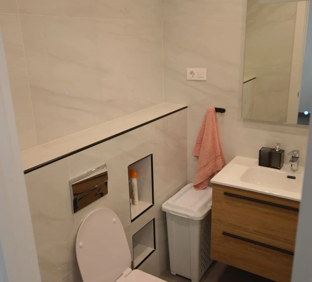 c2656385-4128-4758-ab55-f736e610607e