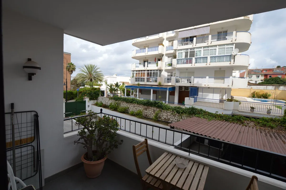 fc1d9e8f-3963-4925-98ad-cf9dddd1e911