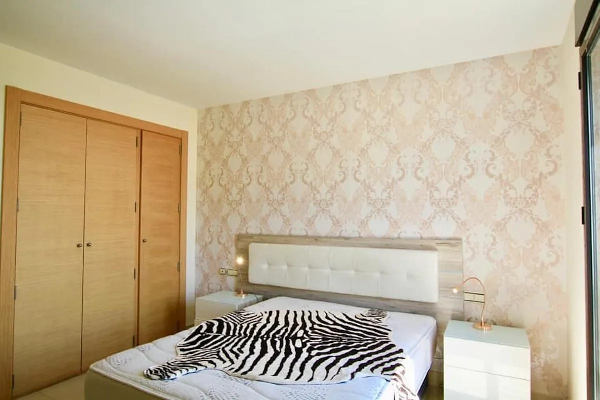 29f677f1-5dcc-41aa-92c8-da95bcafb507