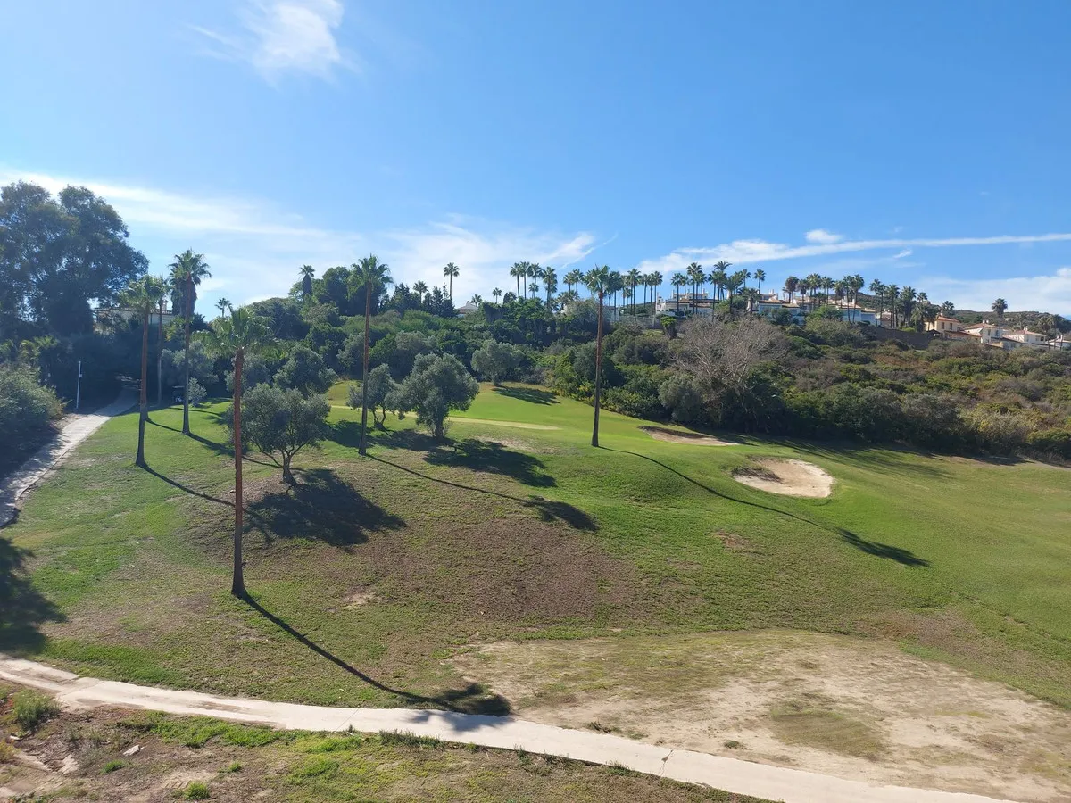 70b7f99e-ab6b-4145-aa68-df3ee52fa403