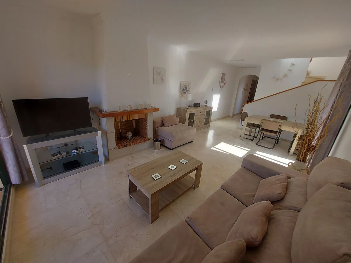 8d92cadf-4260-4dc2-a6c0-87b1933f1850