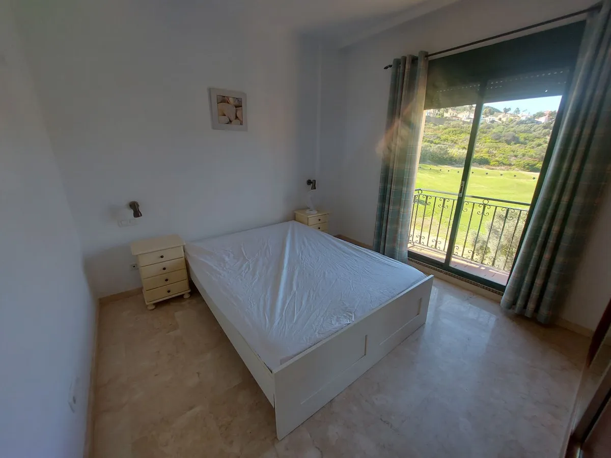 afce308e-2b3b-45bb-9c04-4a6b690a06f3