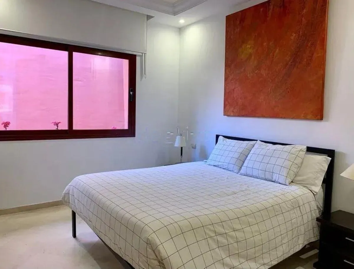 07a73dfd-b2af-455e-954b-6a9177136288