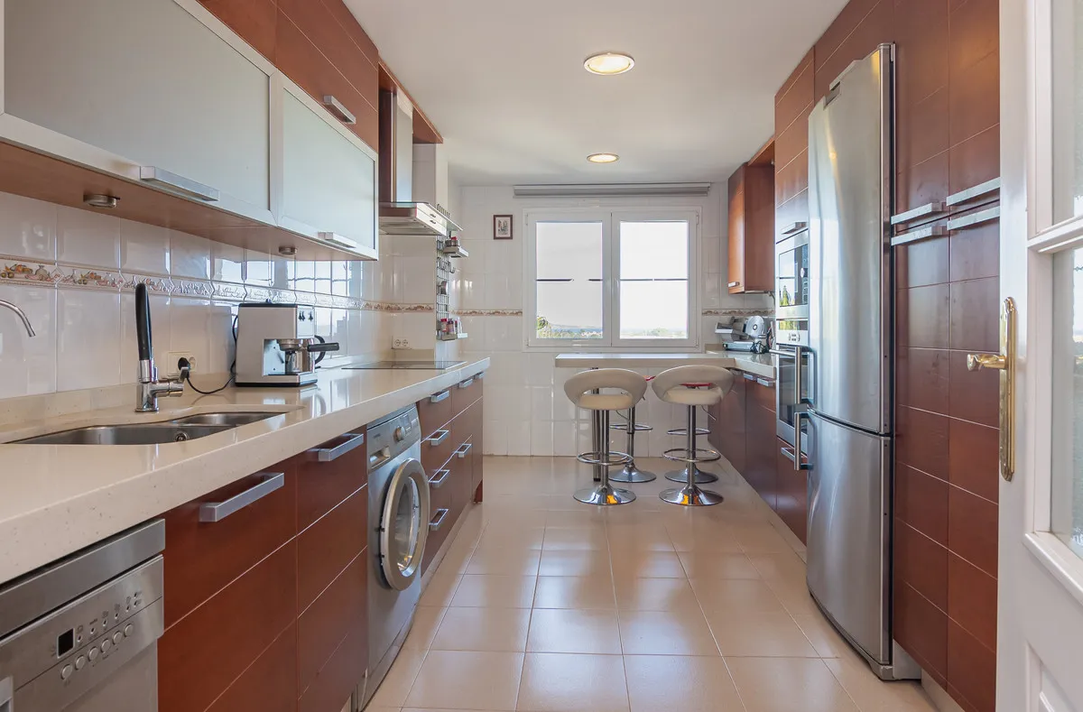 27a907a9-f227-4a00-b9bf-f059efadbd0e