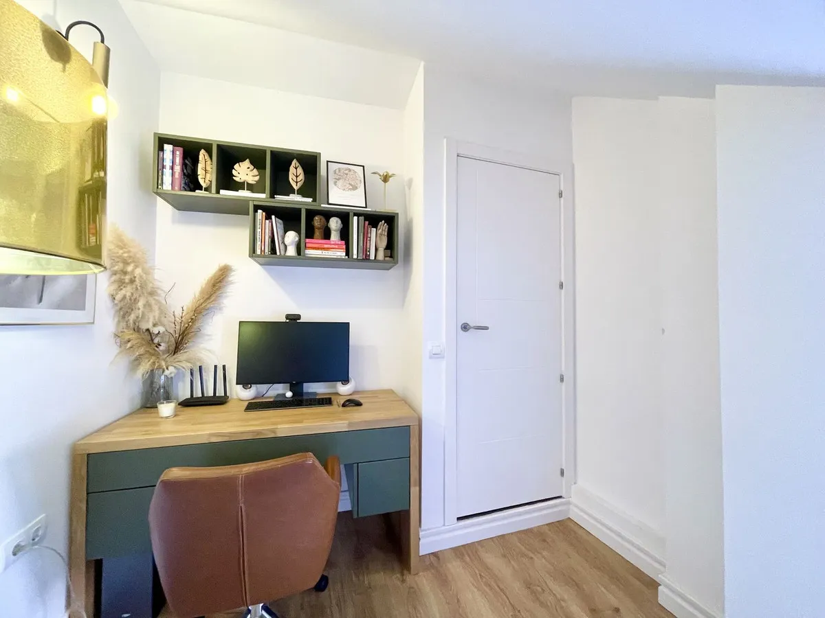 1ab8530e-cbf3-432f-82f3-a3632af51711