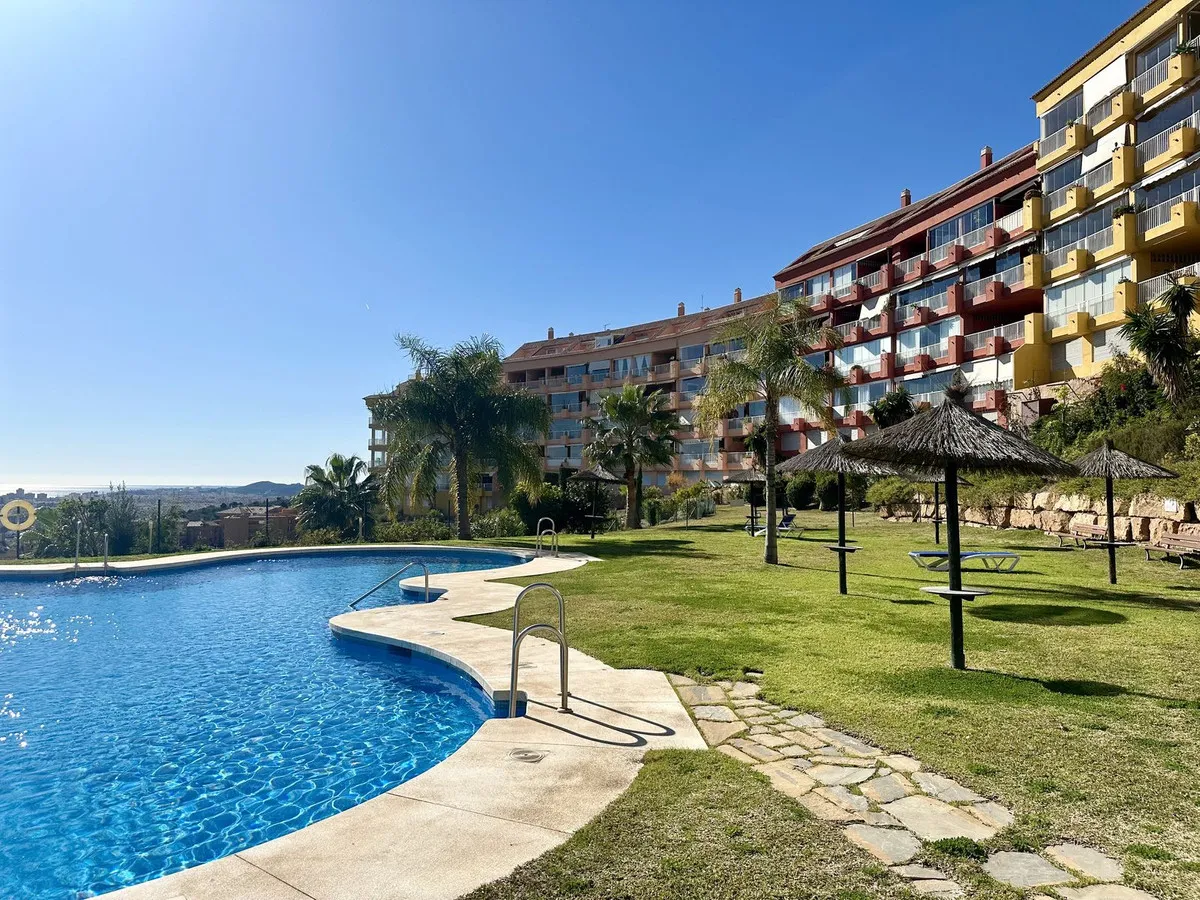 1d899dcb-97d7-4cfe-ac8e-51a5816121bc