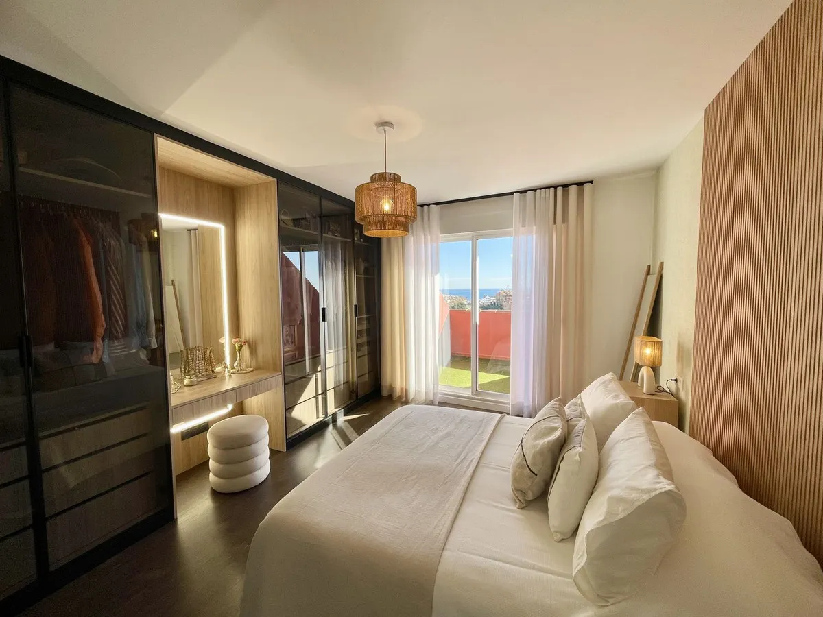 41c20804-2821-44a6-b704-05bd4726f994