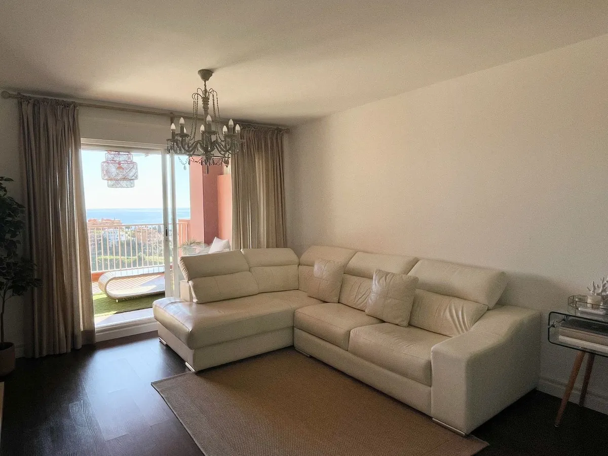 4d9c46f5-1f3b-4d51-8dcf-6028fe489775