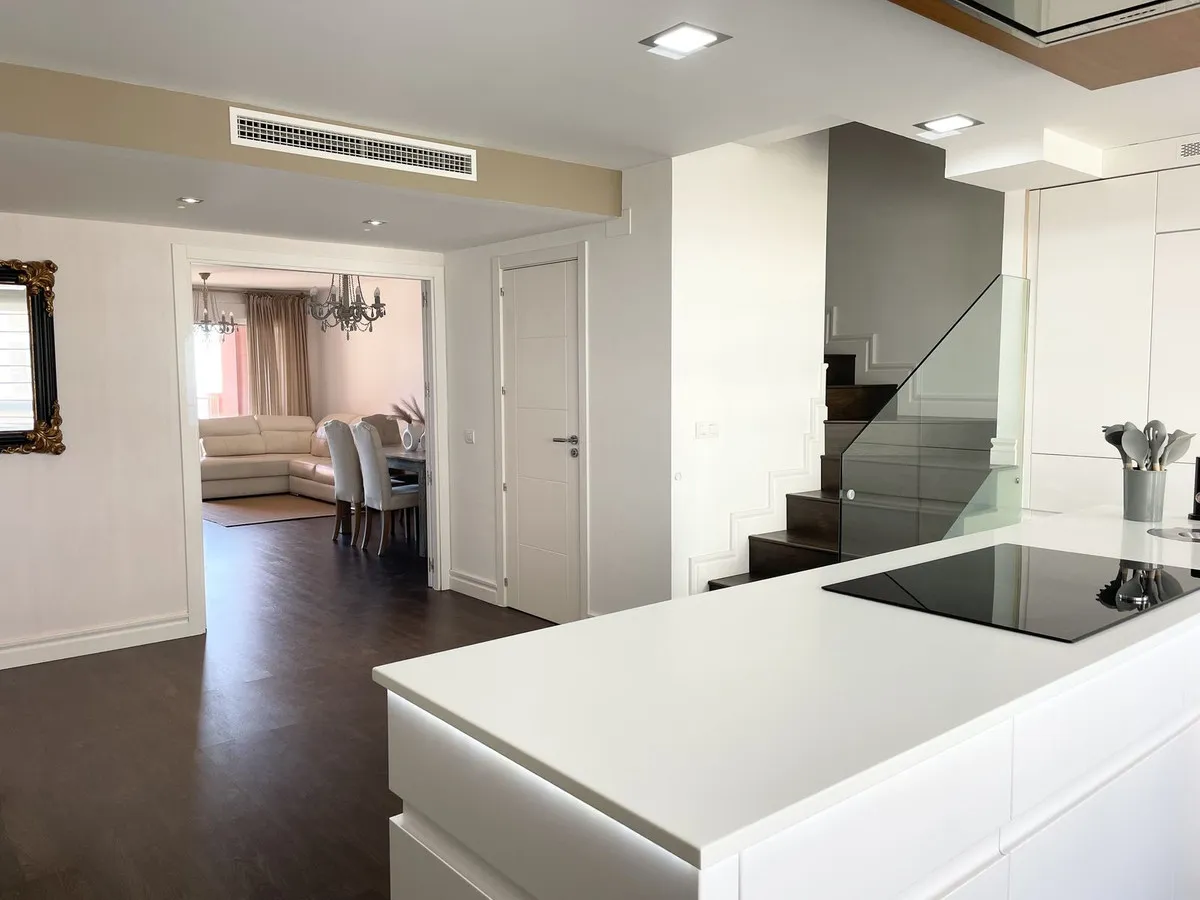 716eaf21-cb43-48aa-98f1-c7de760fe005