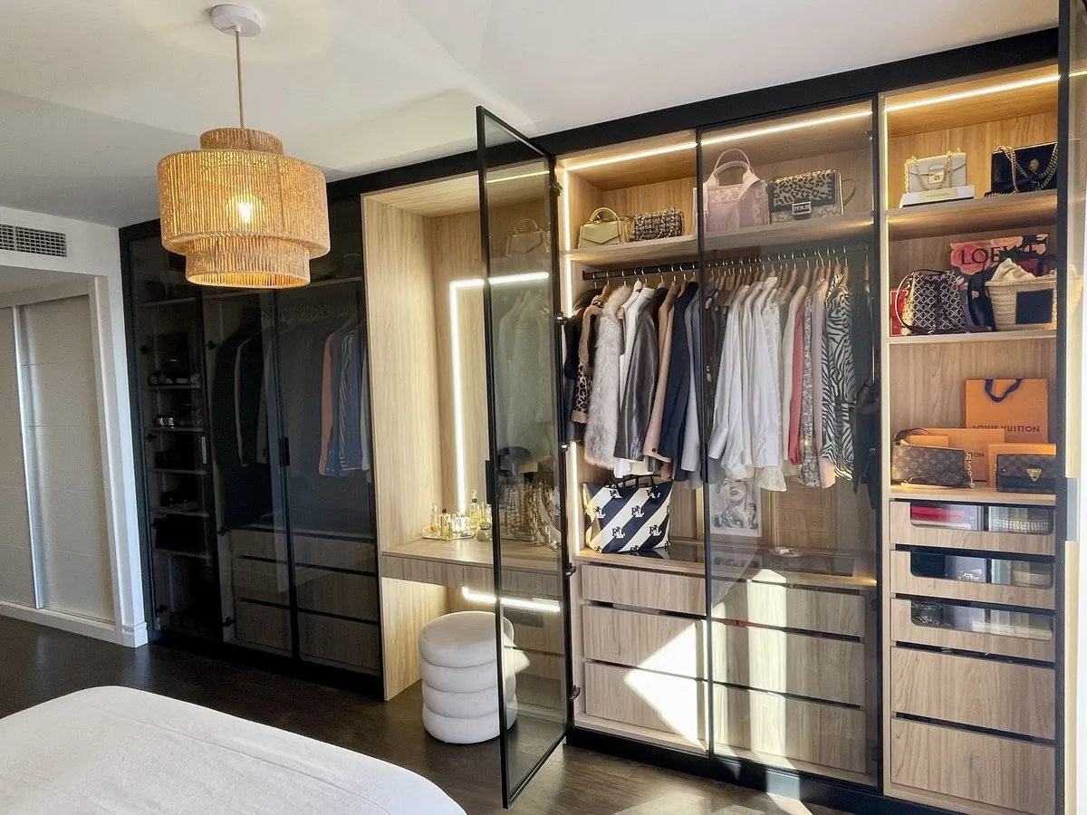 8f320bc9-1617-4ae0-a5eb-dadbb980f8eb