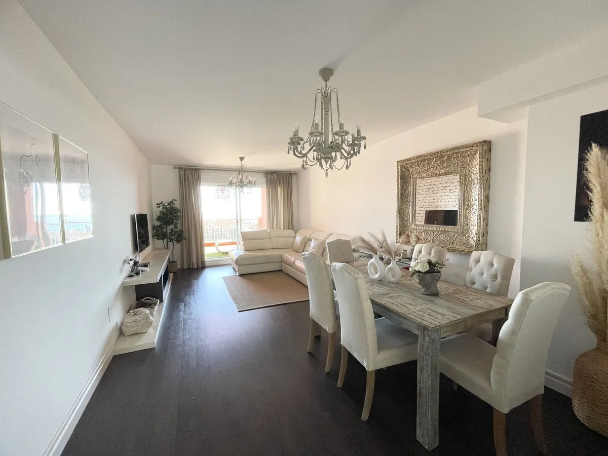 dff93ab0-e311-46b3-a120-8fa70e79c6a6