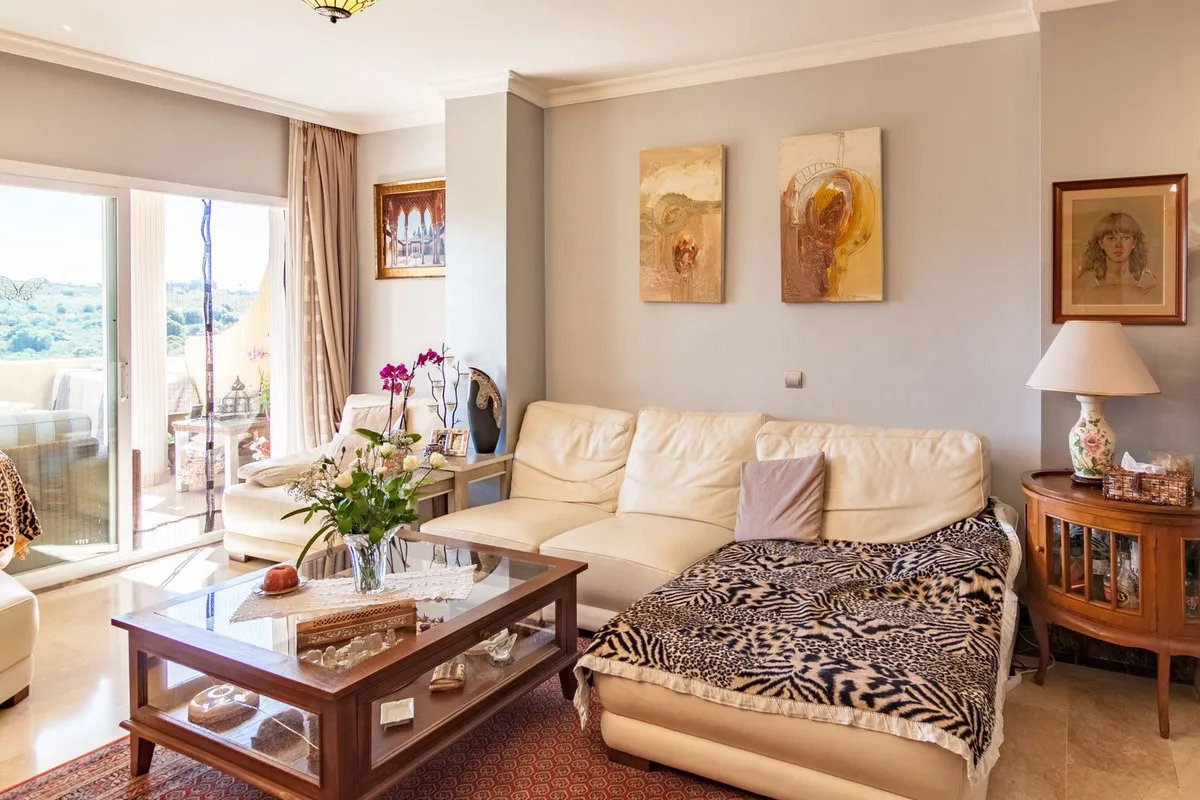 2da671b9-0e67-4db2-8d7b-2239b051be59