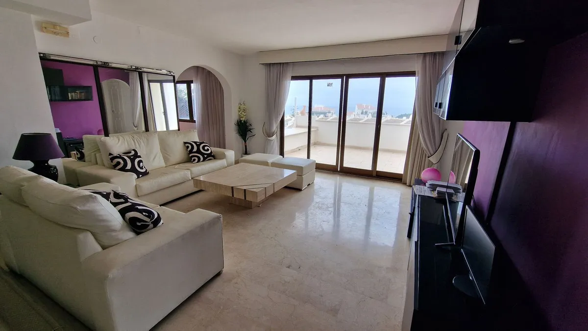 6c14f219-246d-4ea9-be0e-e6a8bbac57e9