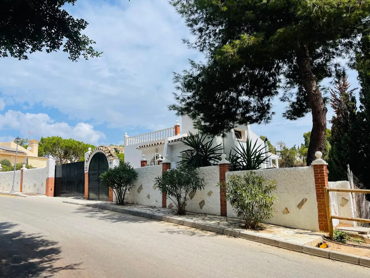 af50029b-0b26-4353-8554-be5017ab2822