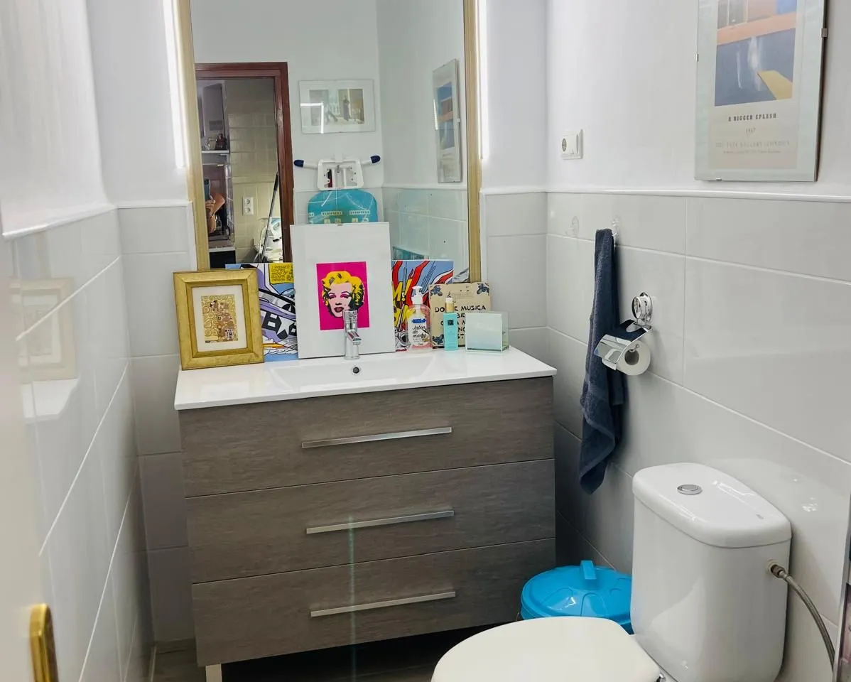 b8b2ba17-7c49-4bab-9135-0073ab3d41b1