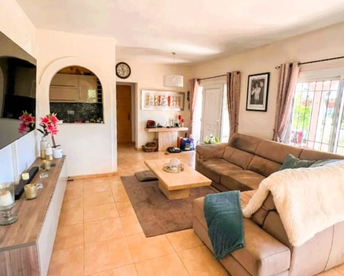 75e10c7e-f04f-49d2-a74e-3a10ca72ce3b