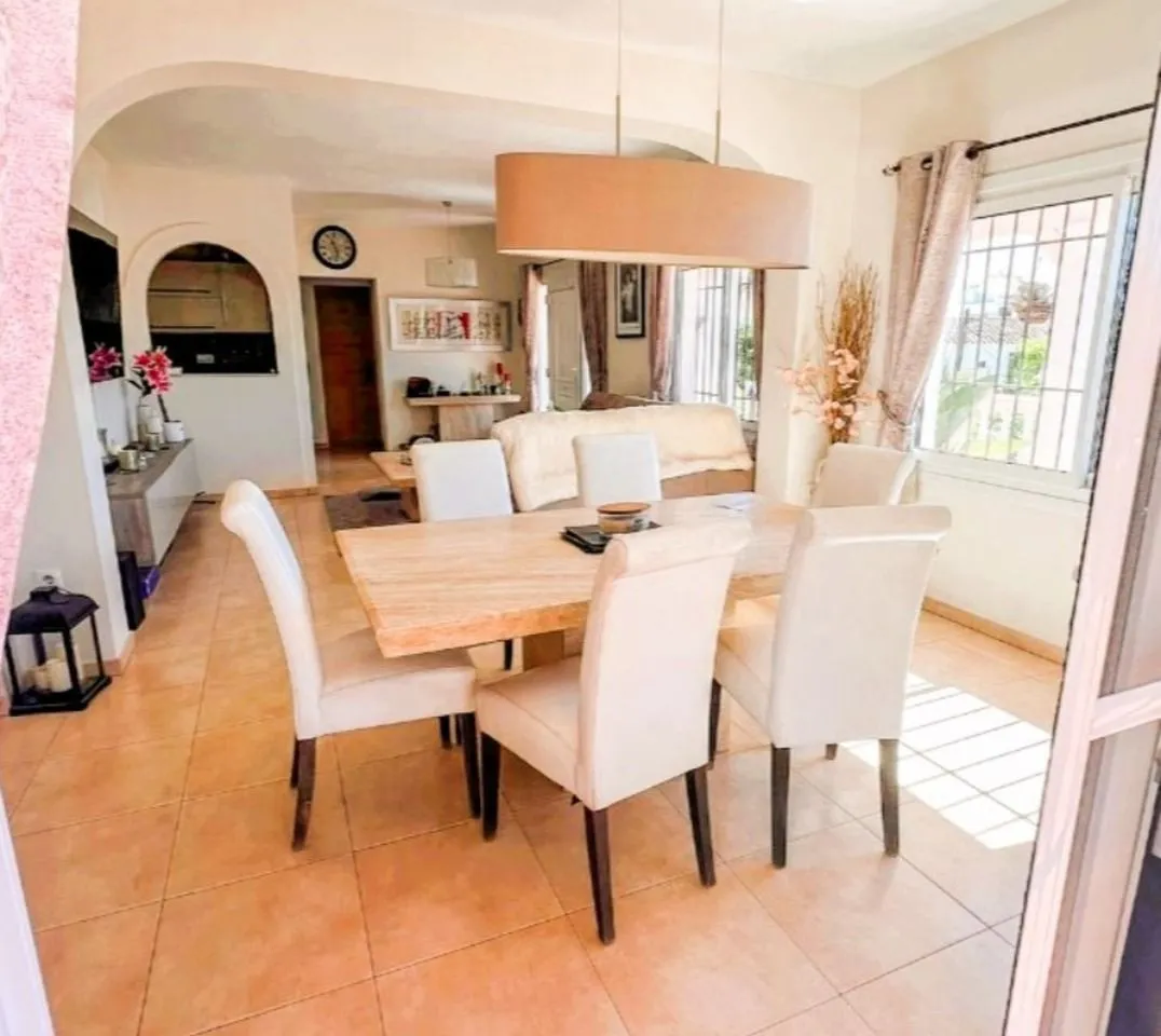 8c9b2d22-c4e5-483d-80ec-9fa9d6142d4b