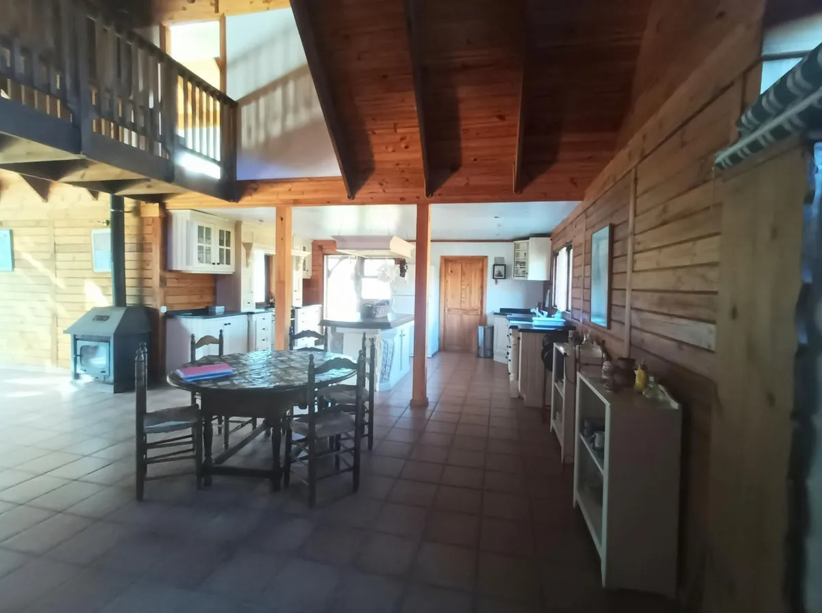 641f0cb8-f6b7-4801-9536-51d308f321ce