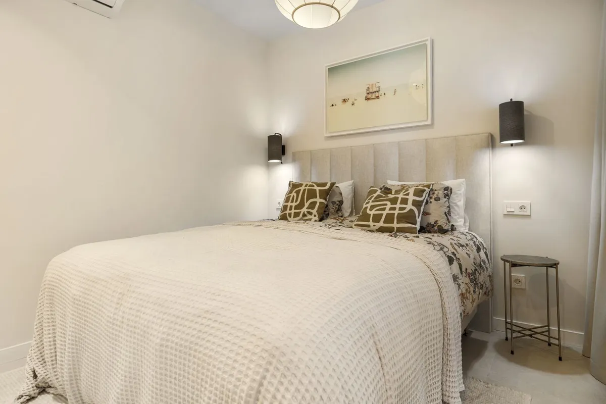 7c66d2c4-ec80-4f9a-9791-1fe979a9744c