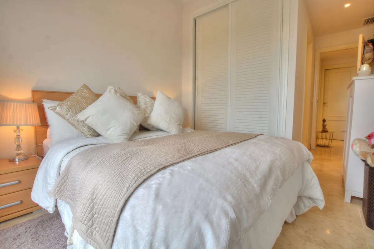 c82ea21b-99fd-42fc-97a4-7aed66ab7a2b