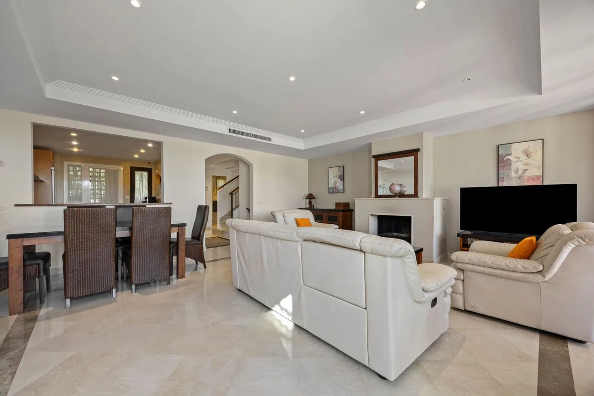 4e4a13f3-af99-4d7c-a774-c26ee6b6fe73