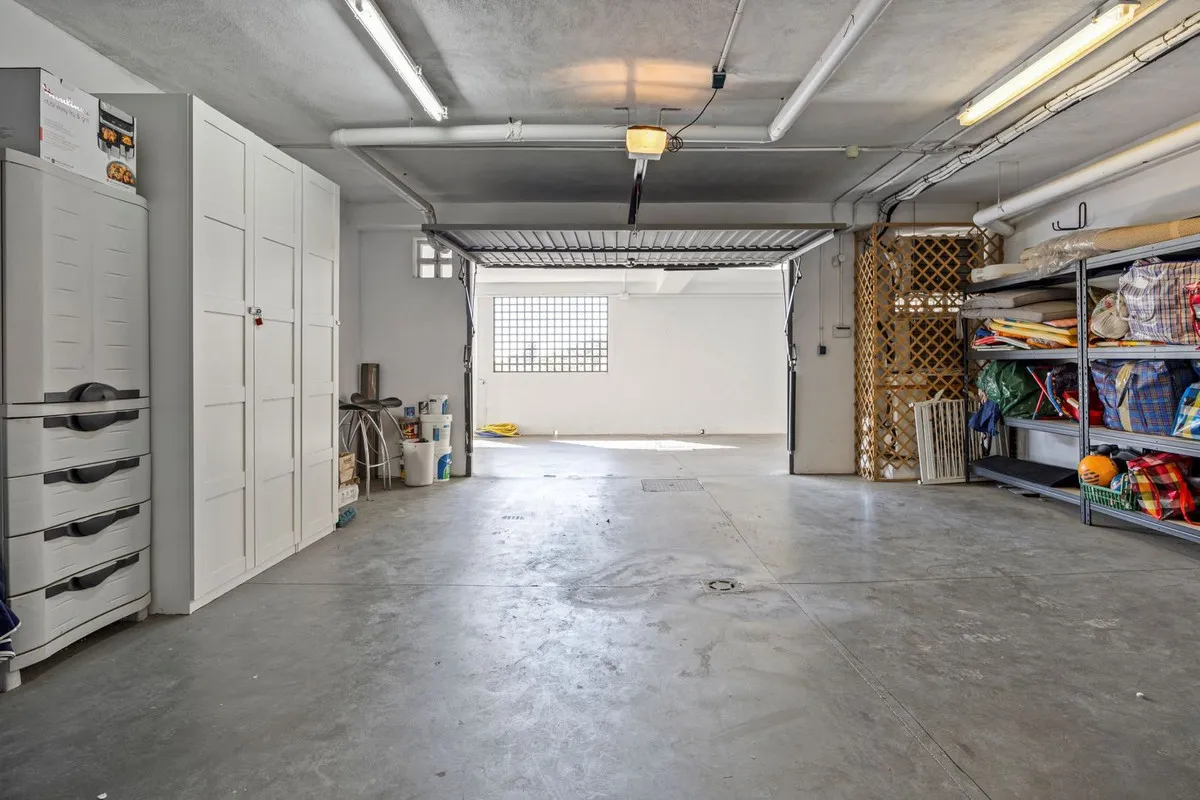 96118404-12f8-48ff-af89-7bdbf76b3a83