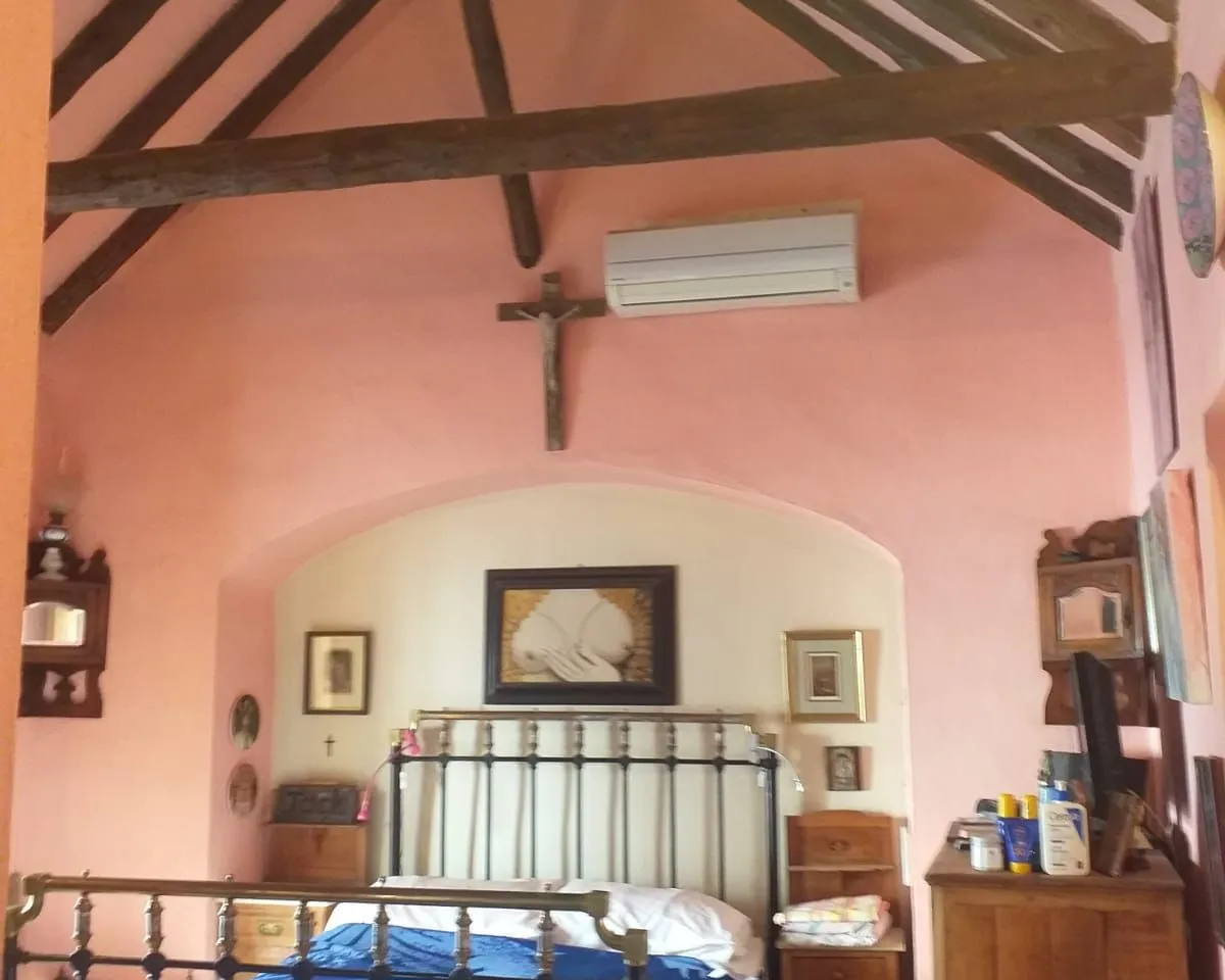 29e1b095-c683-4cc1-bf08-7a2b666fa821