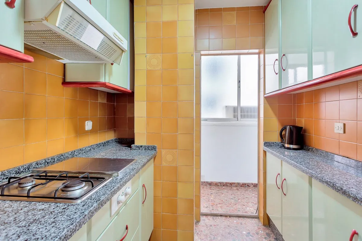 6dd923b2-2e52-4a1a-a9dc-6e2fcd014e28