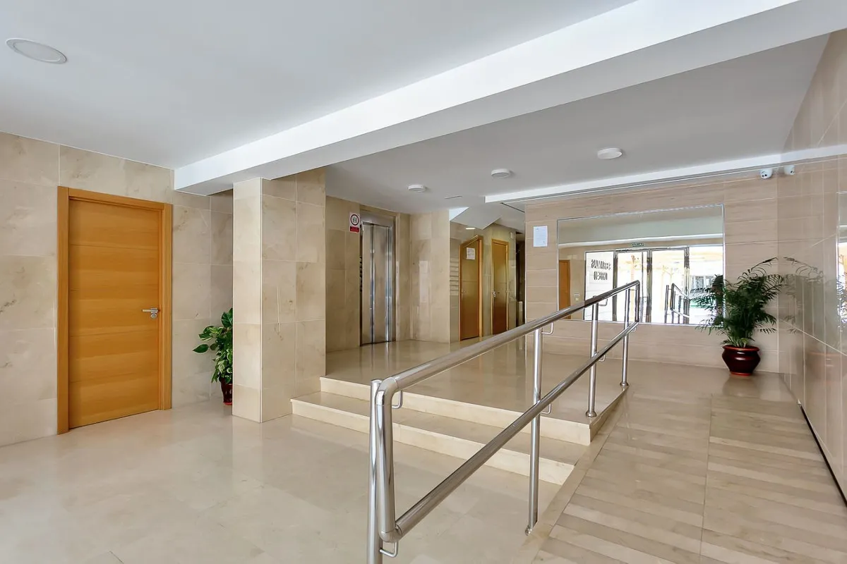 990202a4-7f8d-4049-afc1-f5ec9719a640