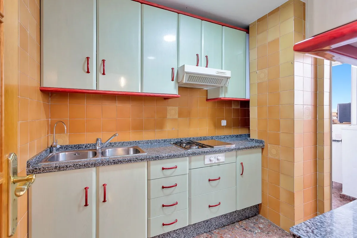 de4afe82-71a7-4ba9-b254-dd4fade9f8ec