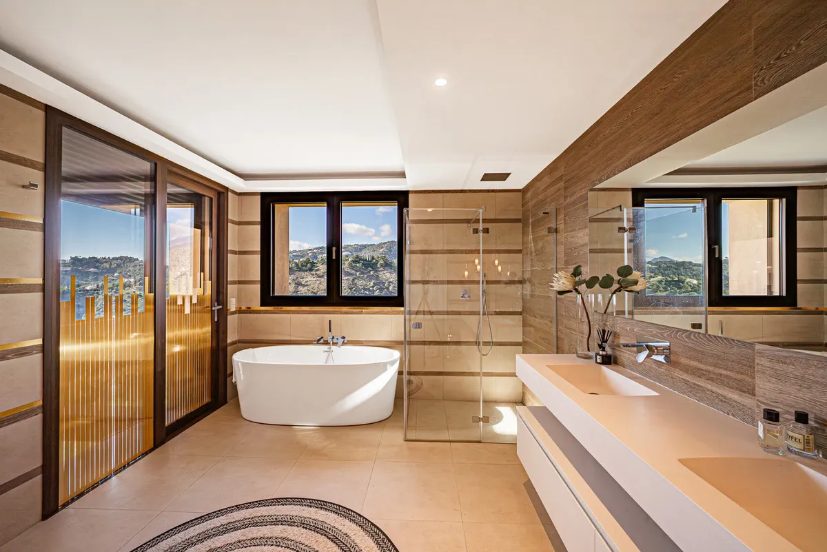 5471a2e3-a2f9-4575-b237-11704df2849b