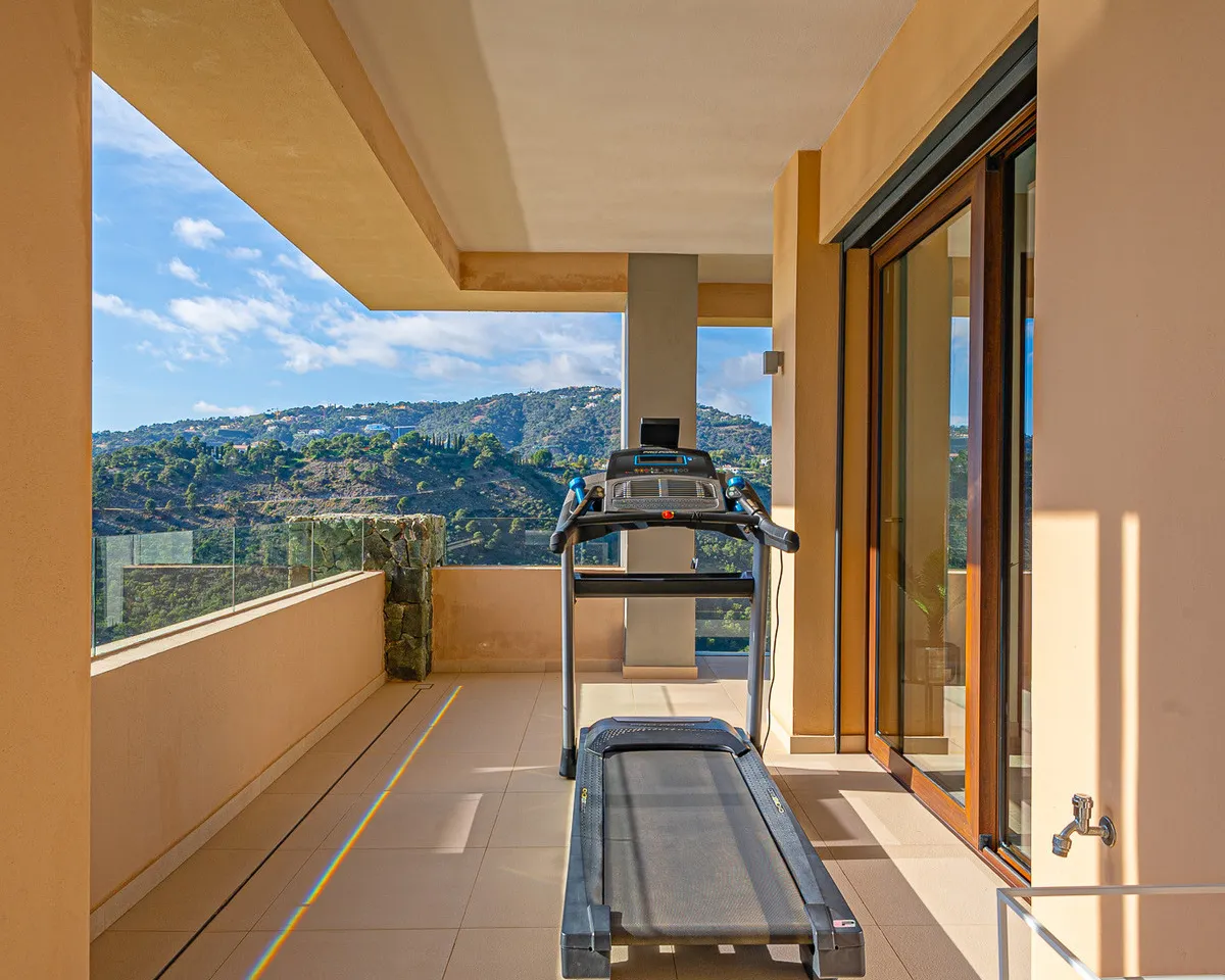 817a82db-996c-499a-9a7a-da4528f45563