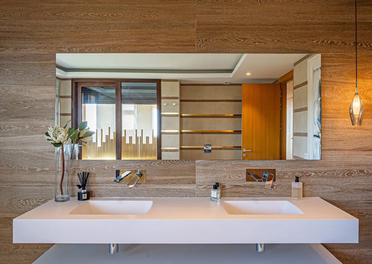 9740cf64-e2e2-4e08-85e3-034153694a09