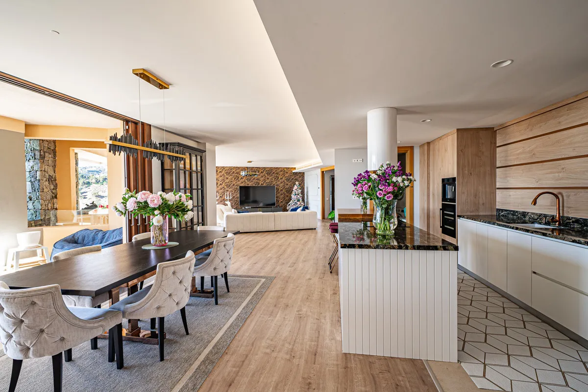 c8f46f61-1936-414d-9f17-ee9b2bd7d4c2