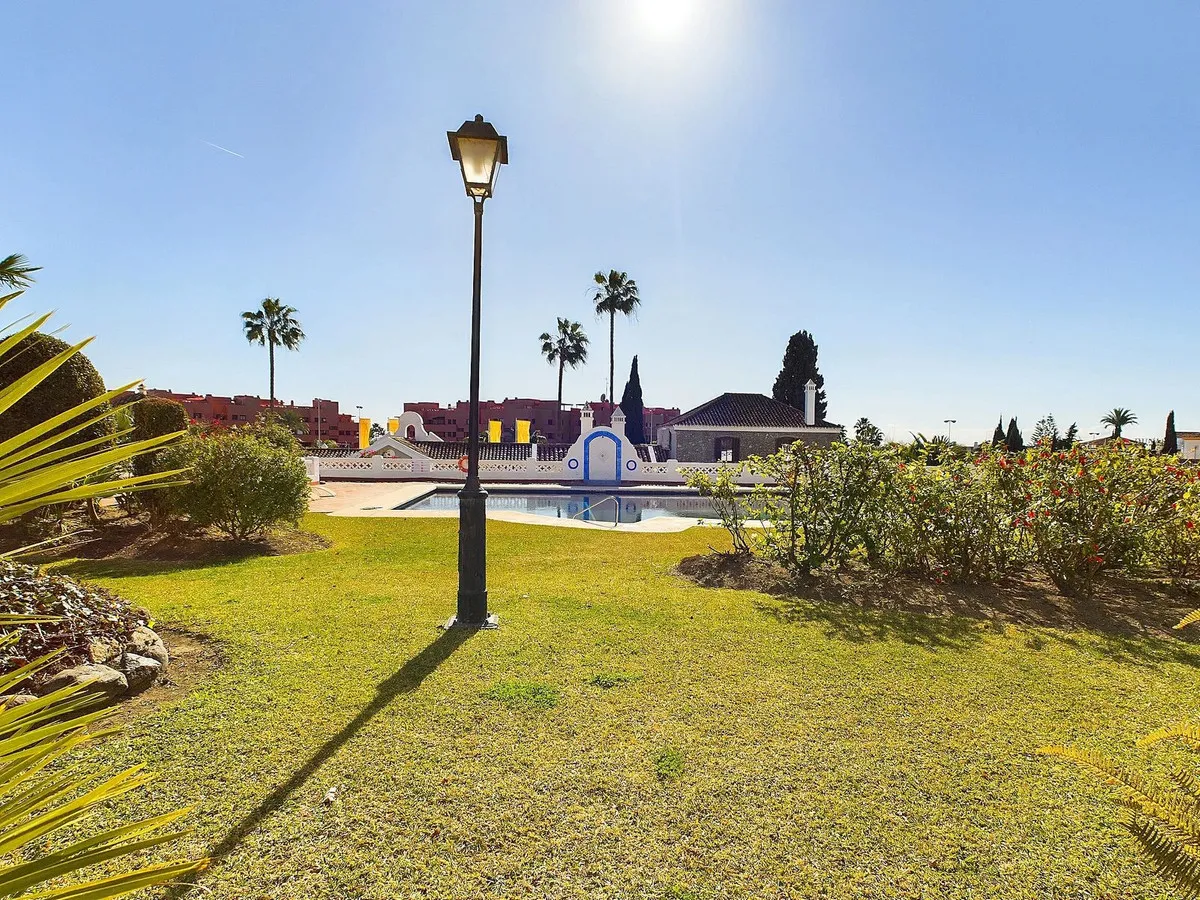 194bae8f-be03-45f4-a2ea-e43f4c7b1477