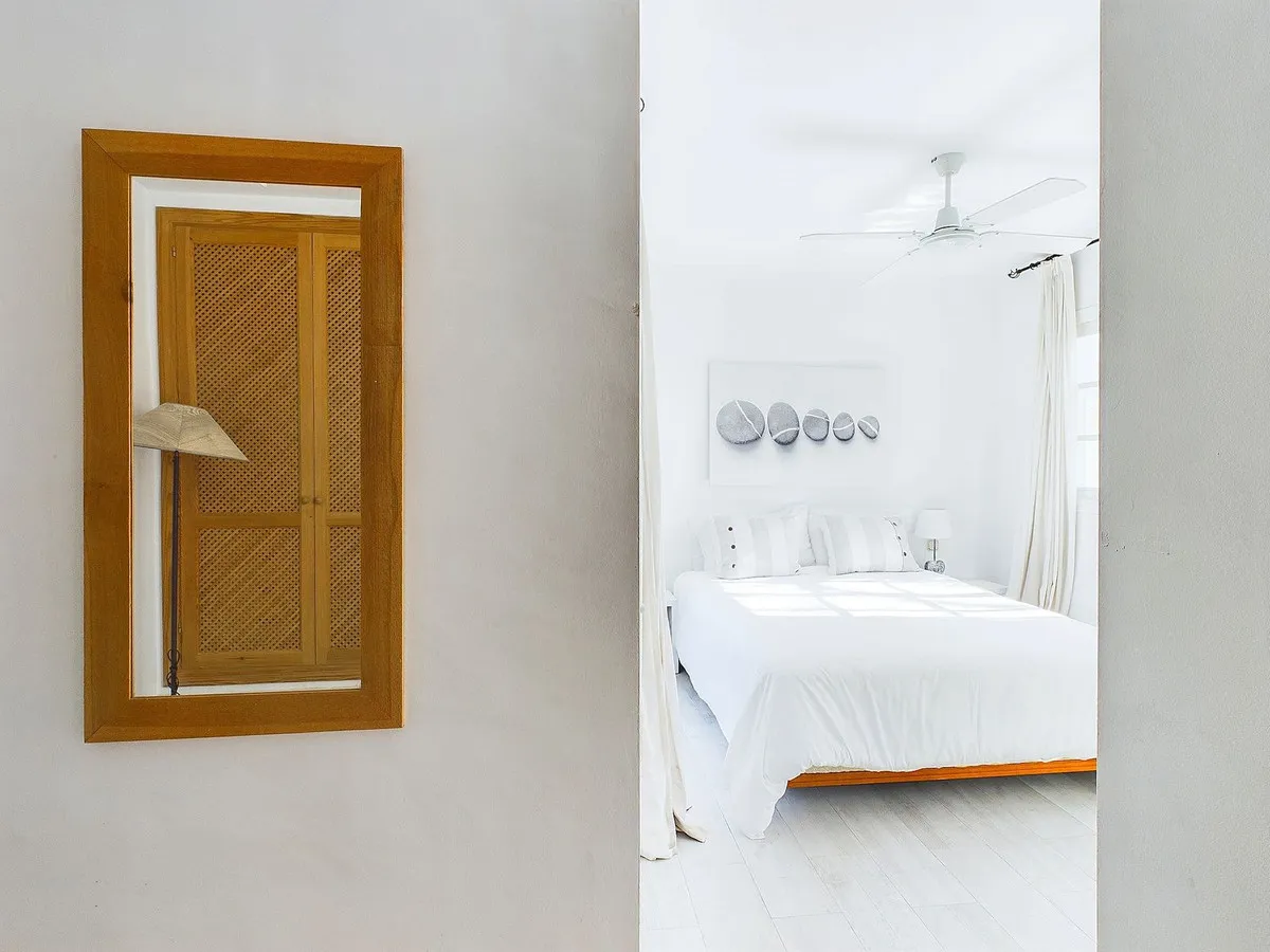 53e1c7e6-dafa-4973-9d69-dba6997acf43