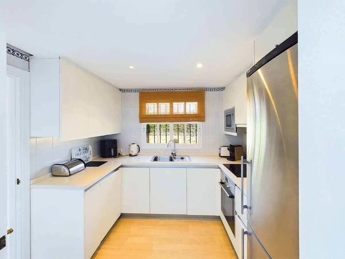 e1bfb153-f466-491b-a75f-c171d75f59c4