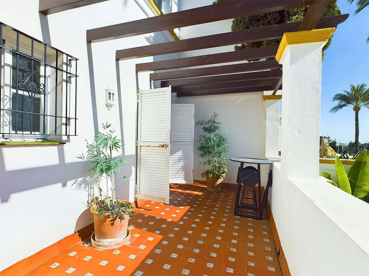 e4cfb90c-02fc-4eed-8ff2-495f3cb06b2a