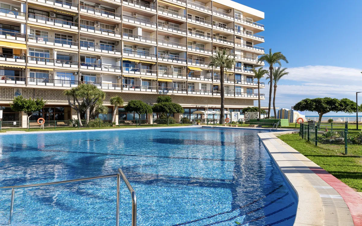 7eb26a3e-dc9f-46c4-9313-62b18b3bfea5