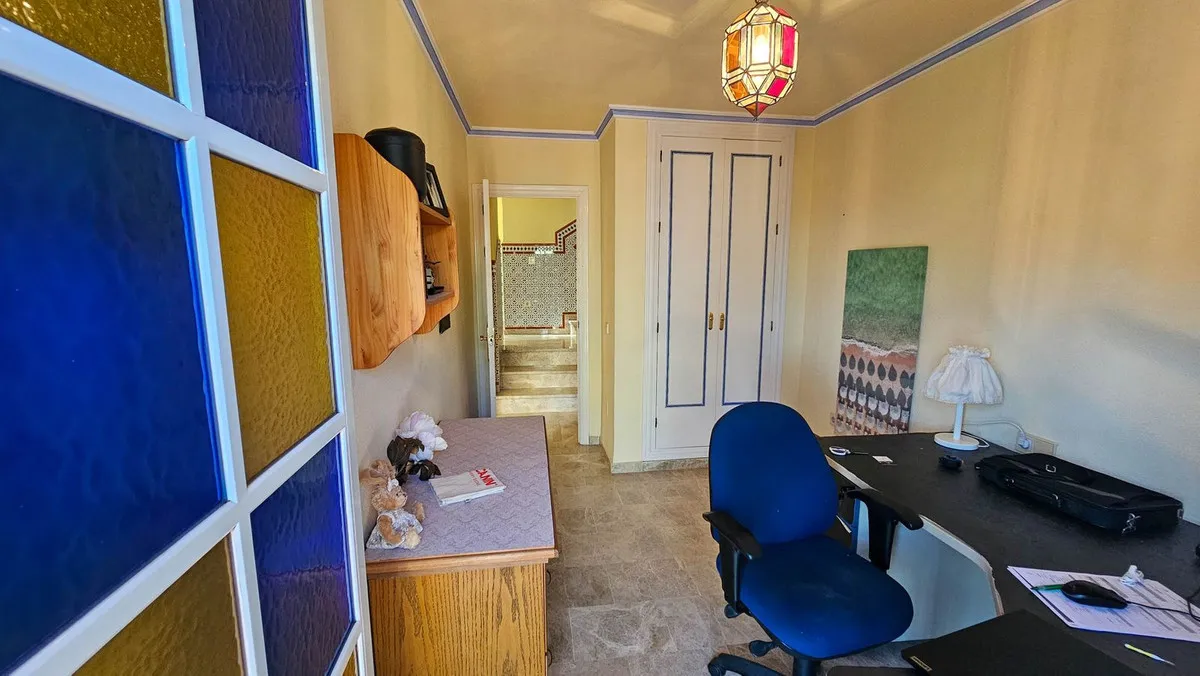 b1f3a391-02d1-4306-8a65-d1508c1cad65