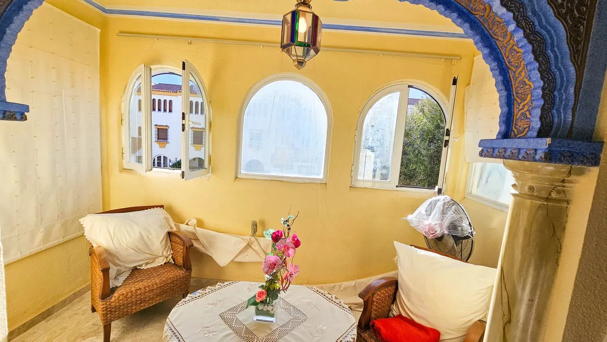 d7beee8a-513a-40ef-b8de-0e44ff99750e