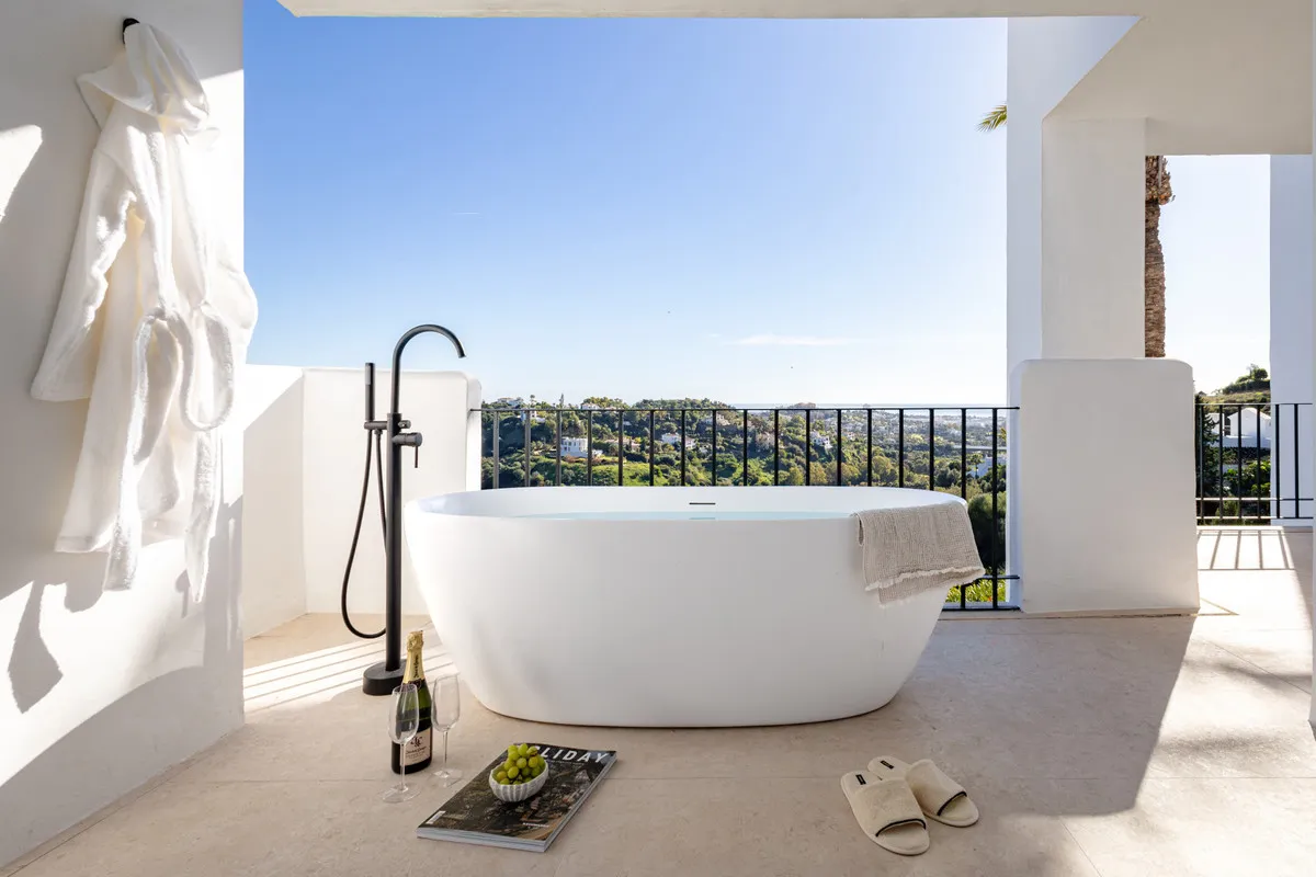 0925271c-2029-4d26-b39f-96528e393bce