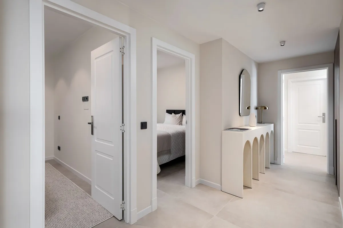 b9f6100c-c6fd-4b87-8a9c-d8c10d87e428