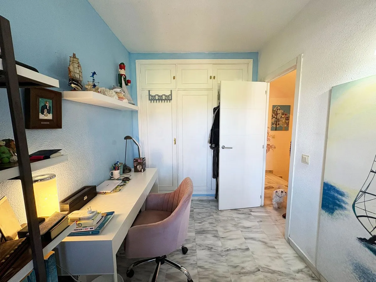 9b6f2335-707f-47e5-b59b-58ca68f2de8e