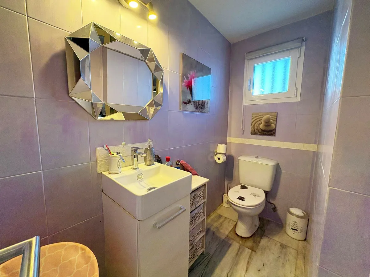 db765ed4-6120-4545-9604-7d91ae0dc03e