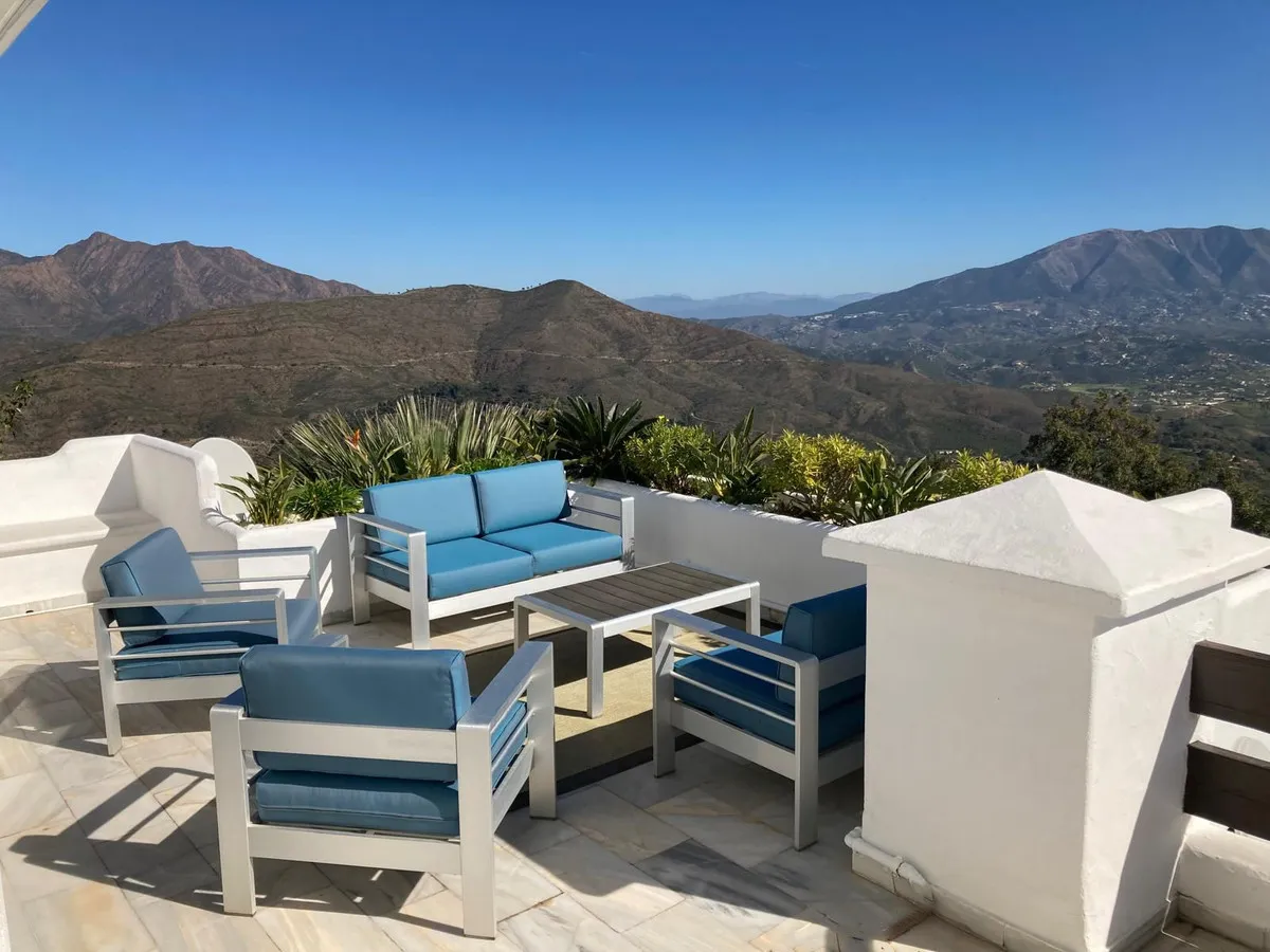 a58caa9e-b937-4886-9320-3dd3e507abc0