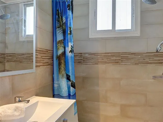 a9db2369-4842-4796-9940-dd34dd2ea2c3